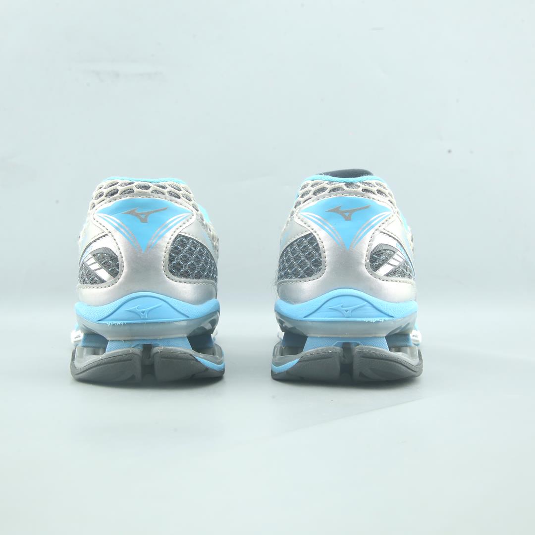 MIZUNO WAVE CREATION 17