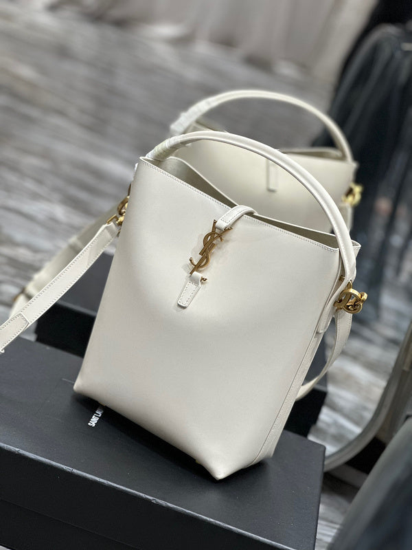 Amelia - YSL Bag - 3970