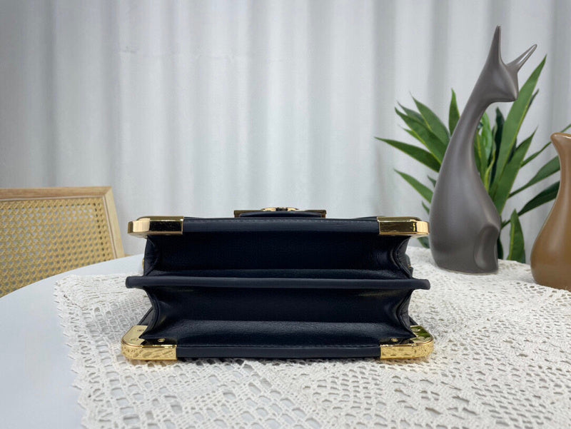 Amelia - LOV Lady Bags - 106