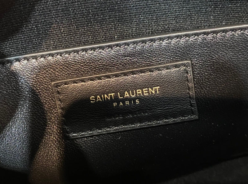 Amelia - YSL Bag - 2083