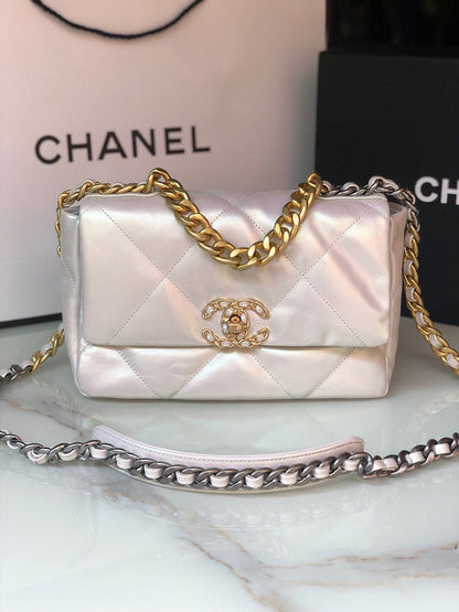 Wellow Bags - Chanel - Bags  - 474
