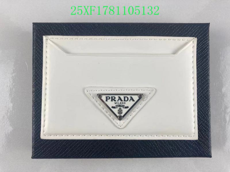 Amelia - PD Wallet - 221