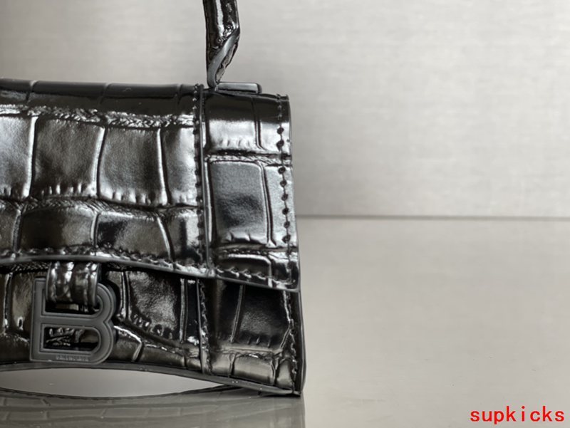 Amelia- BG Hourglass Bags - 019