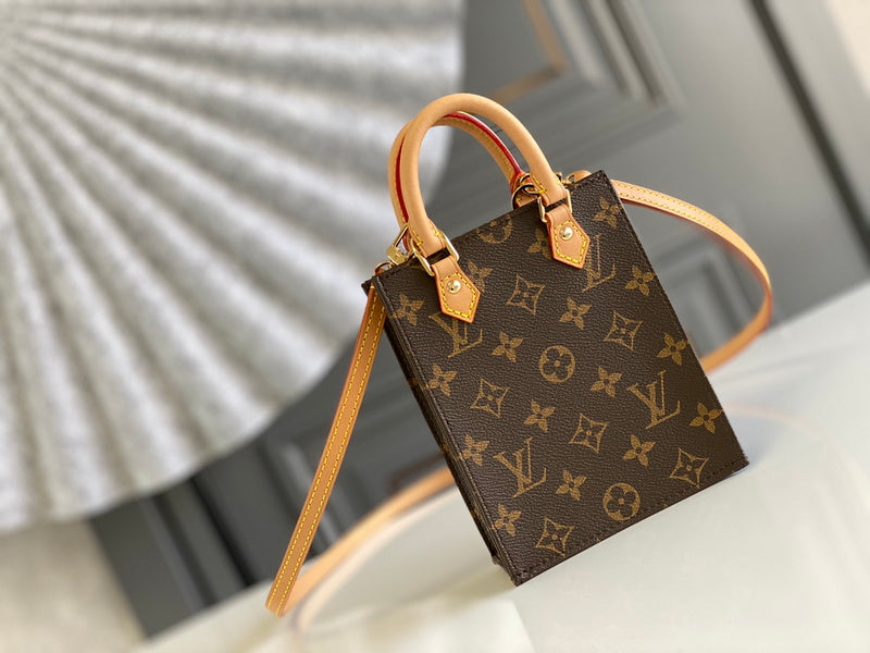 Fan Fashion Lu-Vi bags - 17499
