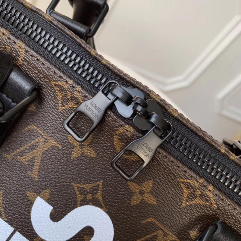 Fan Fashion Lu-Vi bags - 17820