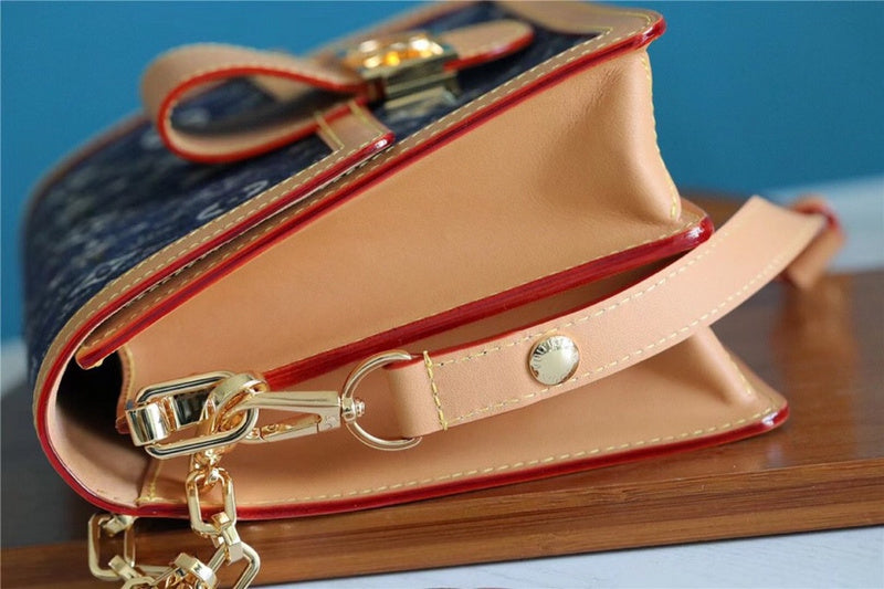 Amelia - LOV Lady Bags - 1537