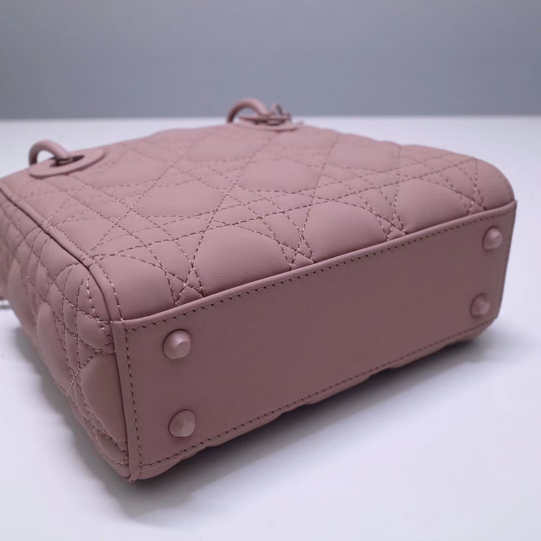 DIR 44531 Mini lady classic minisize 17cm apricot