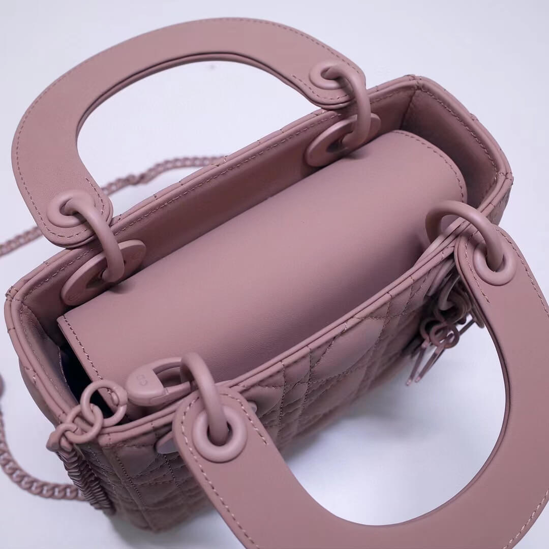 DIR 44531 Mini lady classic minisize 17cm apricot