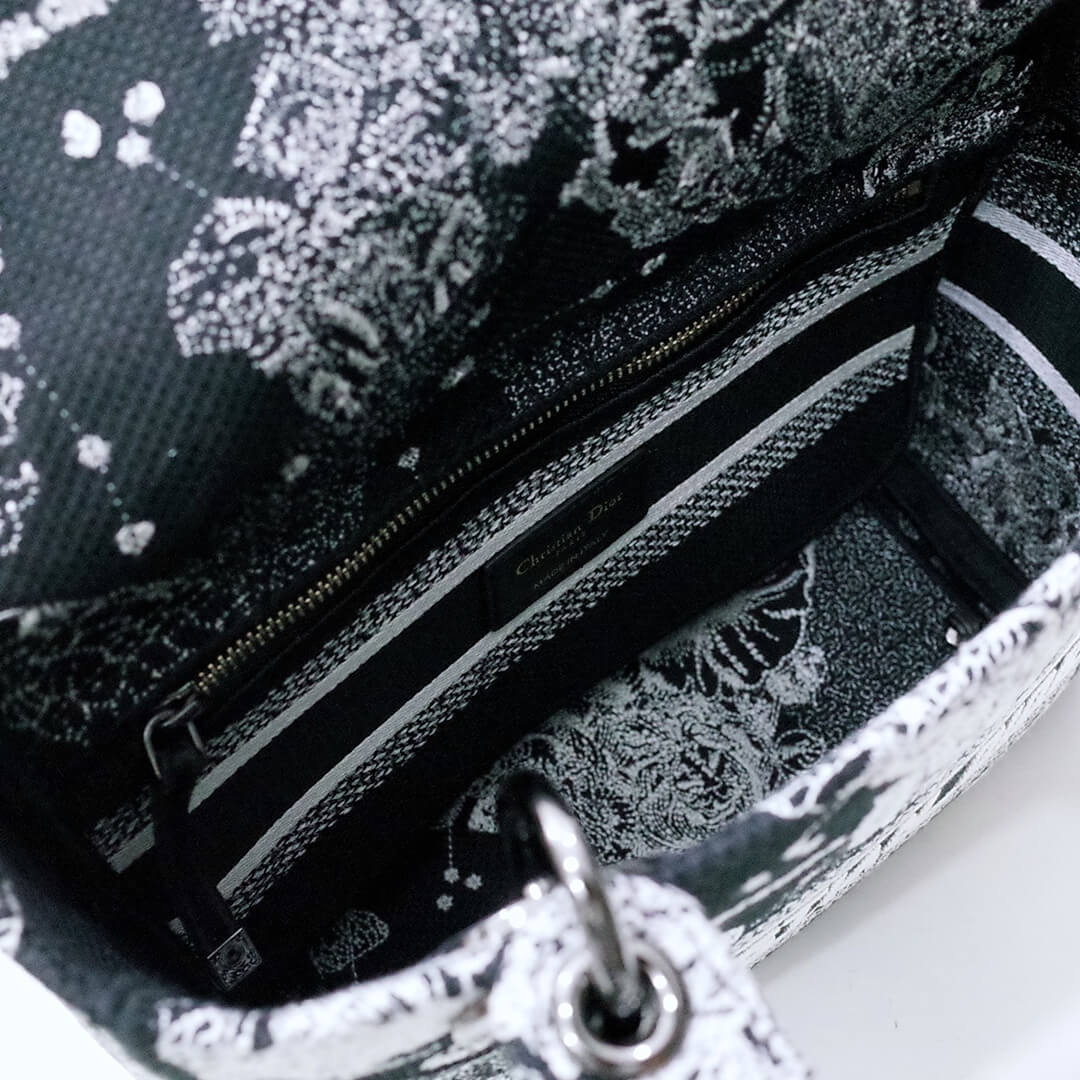 DIR 44532 Lady D-Lite Reverse black and white 24CM