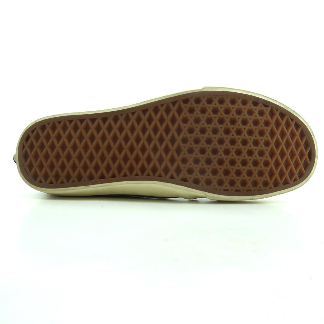 VANS AUTHENTIC