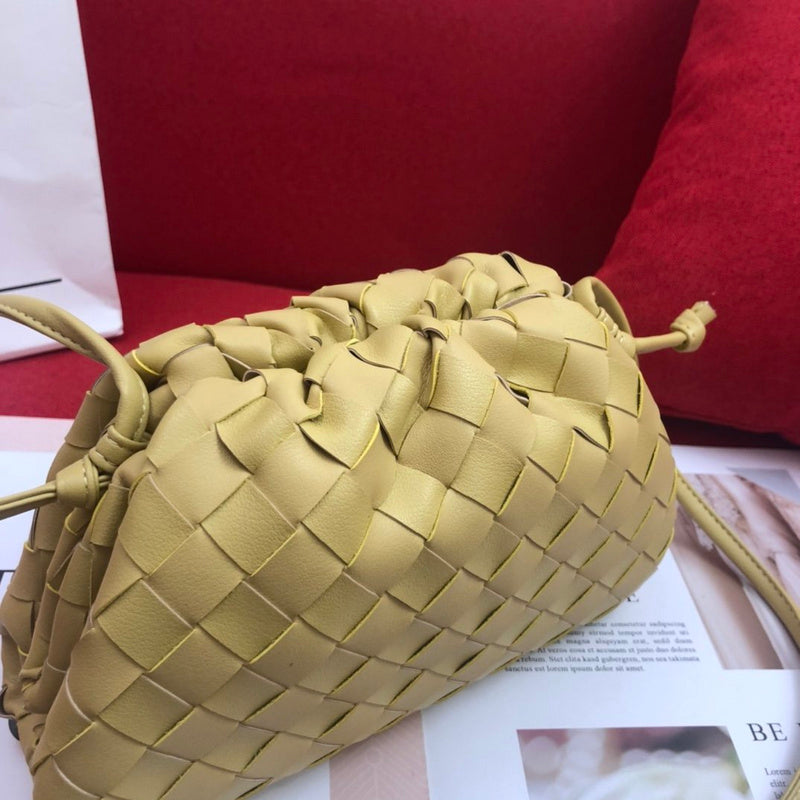 B-VENETA STYLISH HANBAGS FOR WOMEN - 244