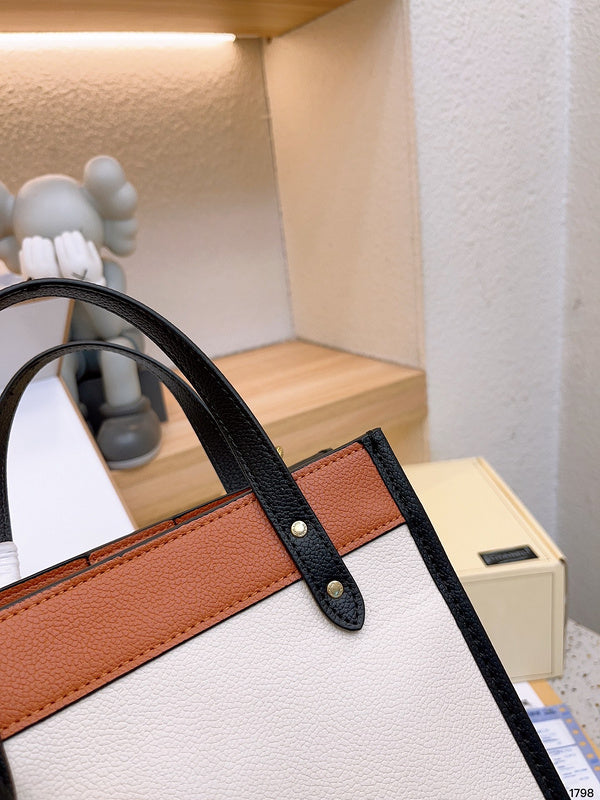 Amelia - CCH Bags - 010