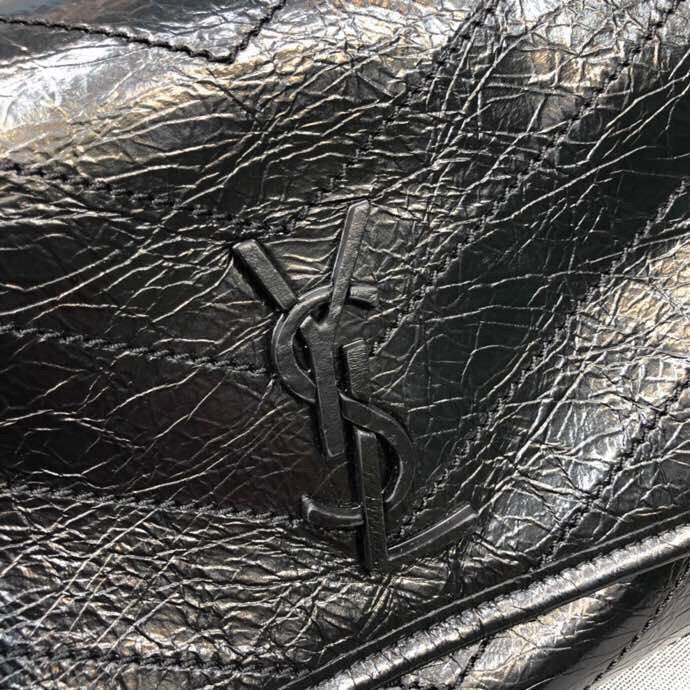 Amelia - YSL Bag - 2334