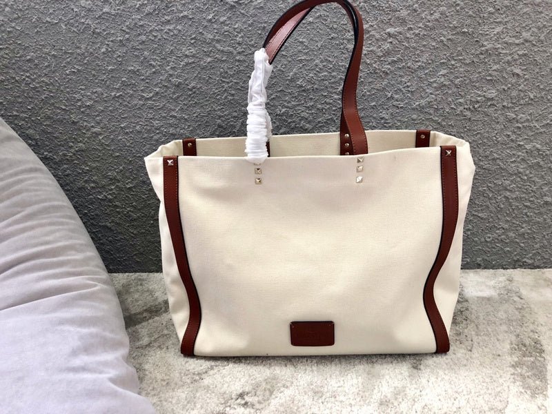 Amelia's Bag Gallery - VEL Bags - 1012