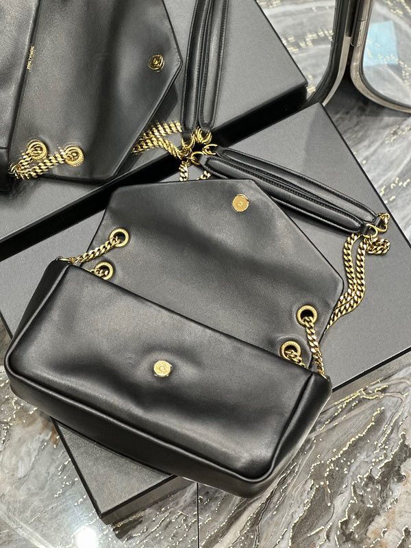 Amelia - YSL Bag - 1836