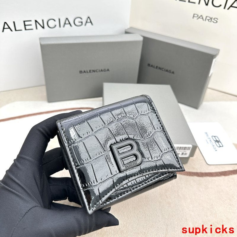Amelia- Mix Wallets - 607