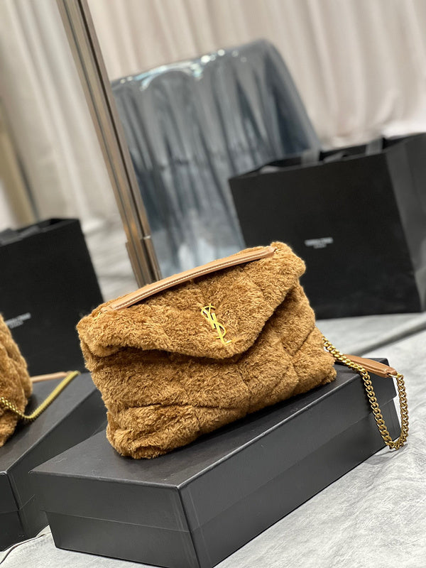 Amelia - YSL Bag - 4162