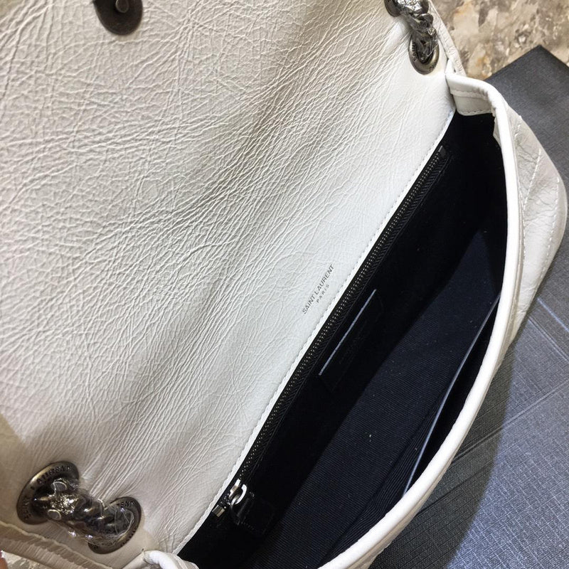 Amelia - YSL Bag - 2762