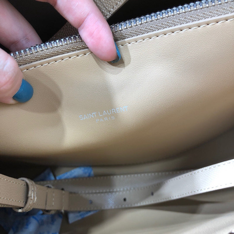 Amelia - YSL Bag - 2167