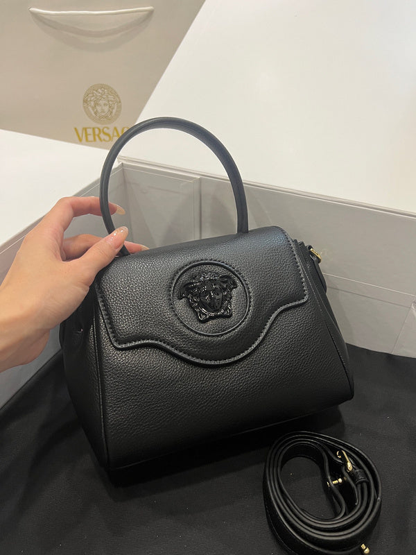 Amelia's Bag Gallery - VAR Bags - 162