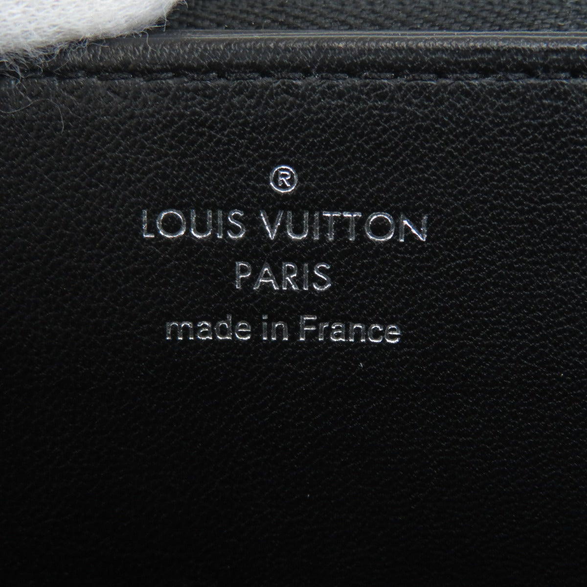 Louis Vuitton Zippy Wallet Mahina Long Monogram