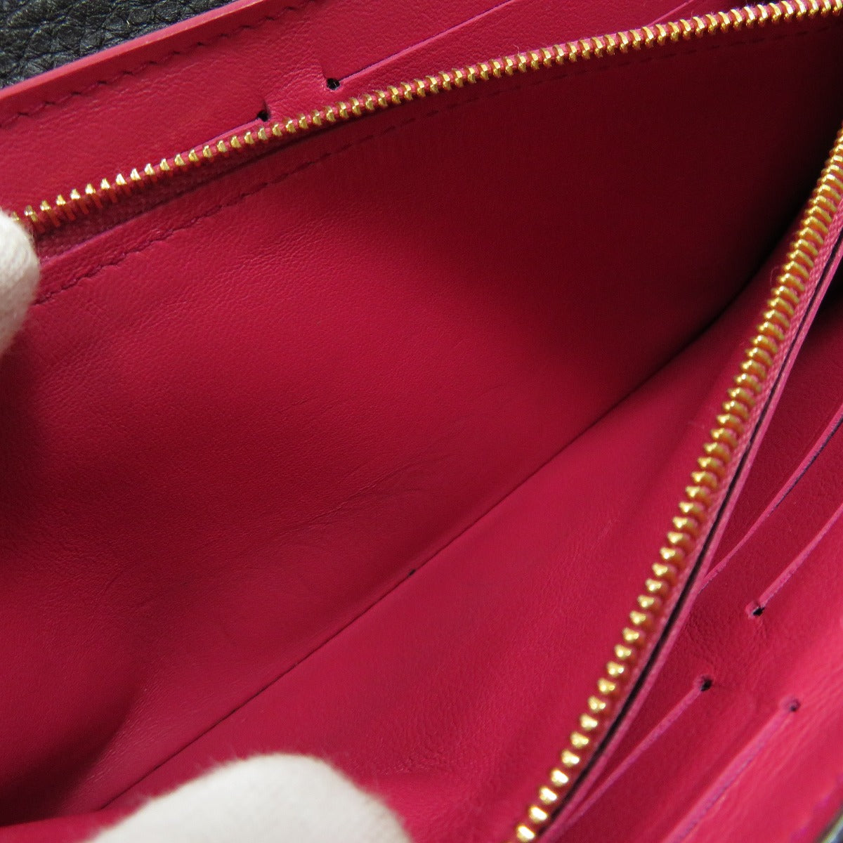 Louis Vuitton Portefeuille Capucines Long Wallet Taurillon
