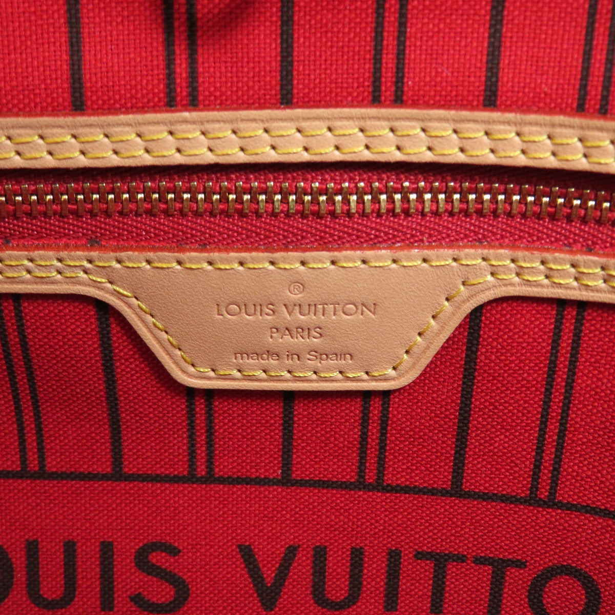 Louis Vuitton Neverfull MM Monogram Tote Bag Canvas