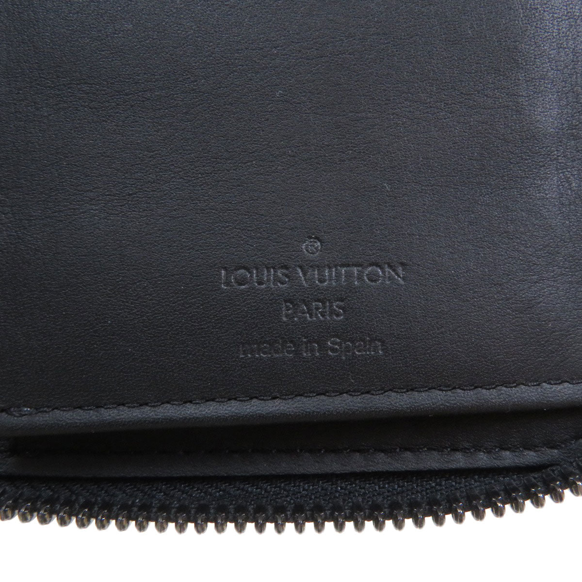 Louis Vuitton Zippy Vertical Long Wallet Monogram Shadow