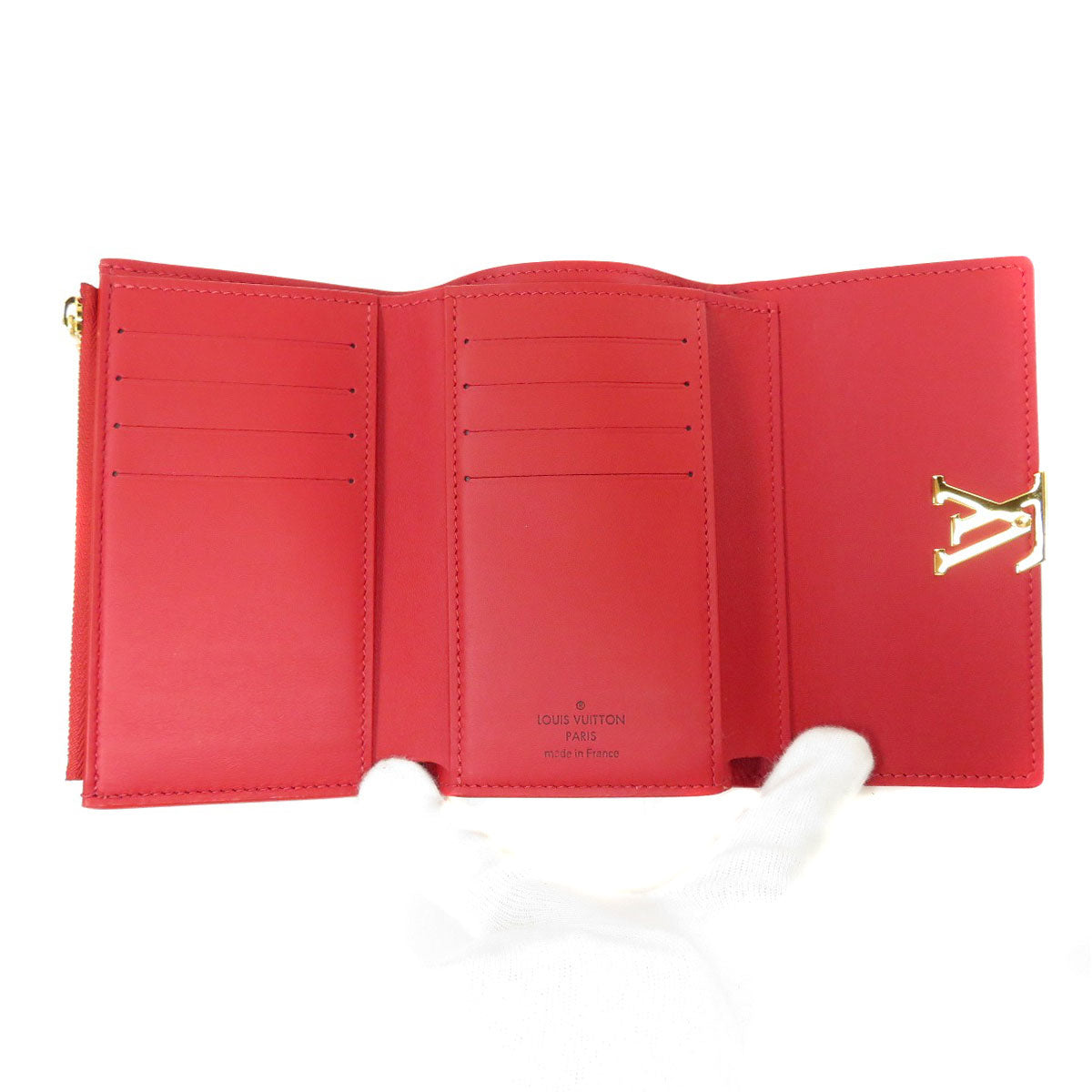 Louis Vuitton Portefeuille Capucines Compact Bifold Wallet Taurillon Leather