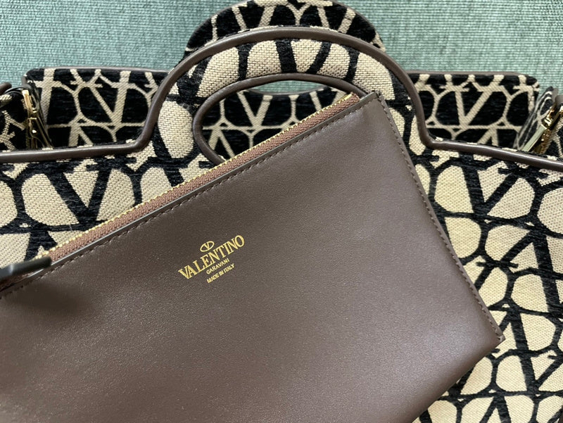 Amelia's Bag Gallery - VEL Bags - 896