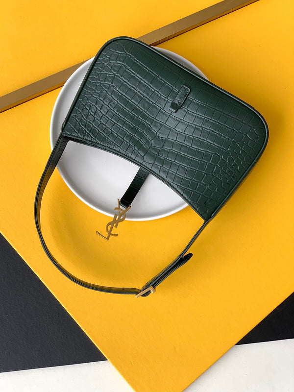 Amelia - YSL Bag - 4124