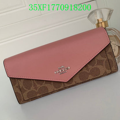 Amelia - CAH Wallet - 085