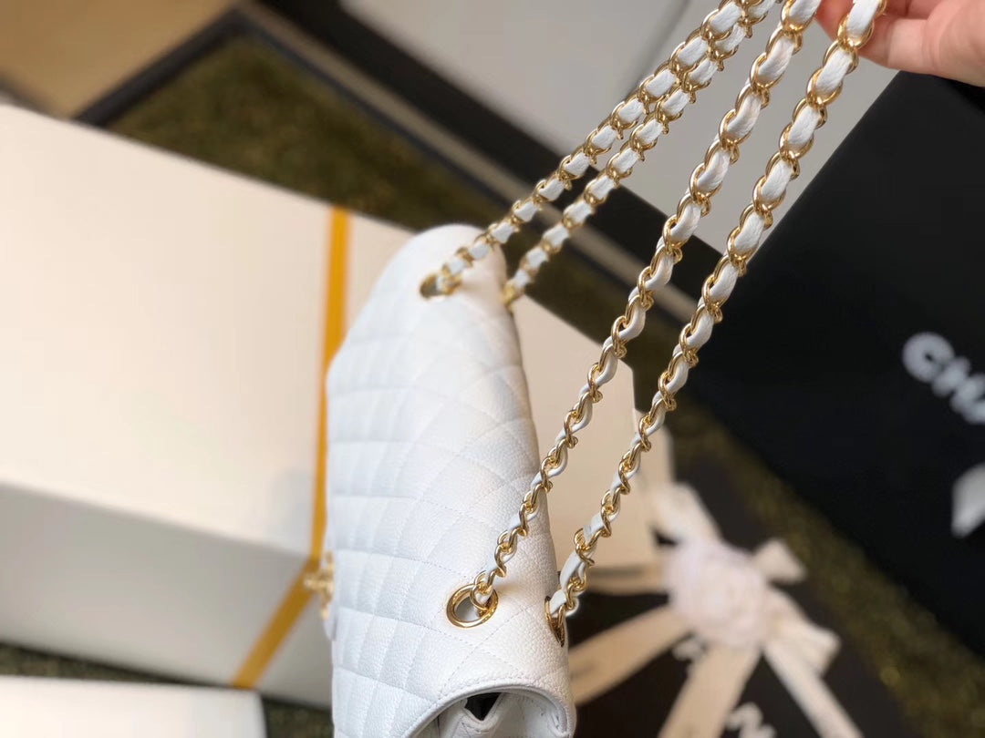 CHL -  Classic Medium Flapbag Golden Hardware White 10in/25.5cm