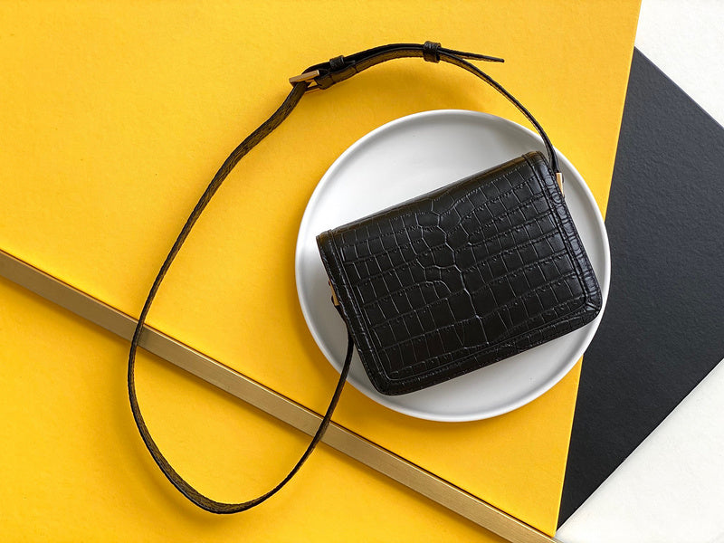 Amelia - YSL Bag - 4183