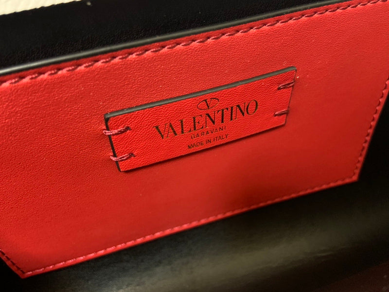 Amelia's Bag Gallery - VEL Bags - 044