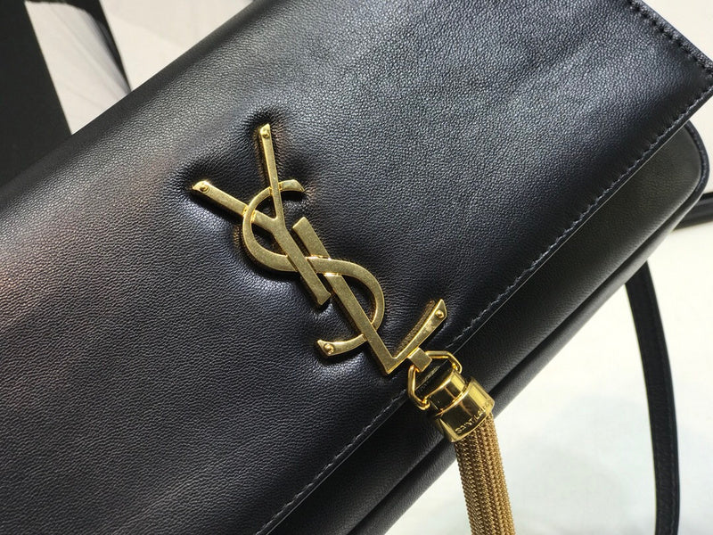 Amelia - YSL Bag - 2160