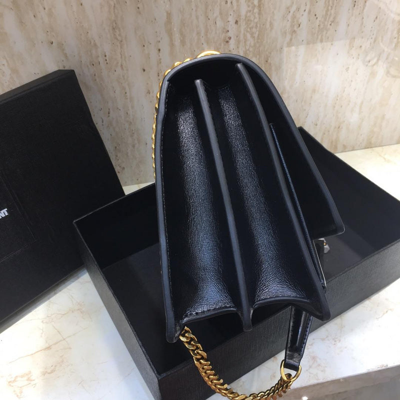 Amelia - YSL Bag - 2682