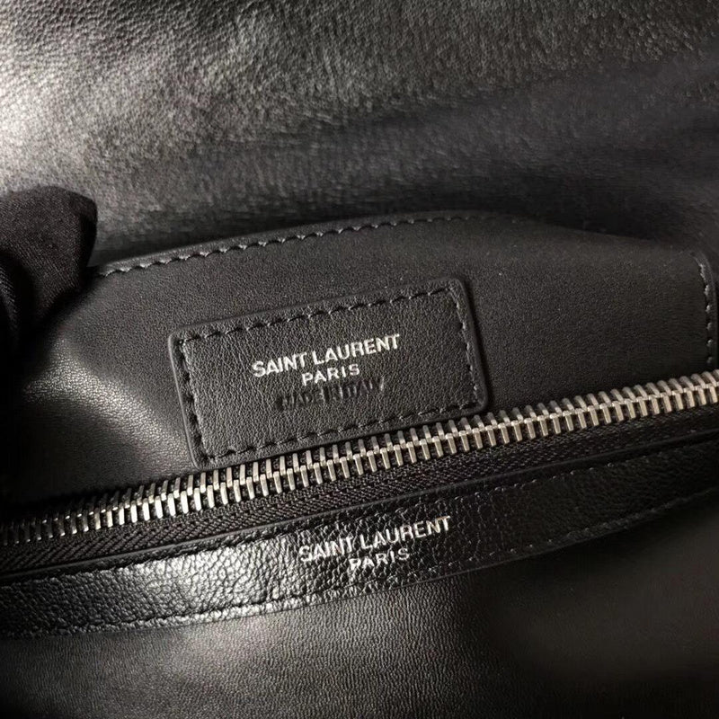 Amelia - YSL Bag - 2664