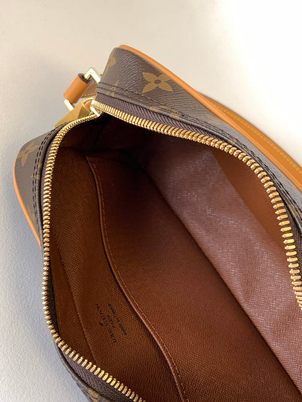 Amelia- GUKI Women Bags - 2009