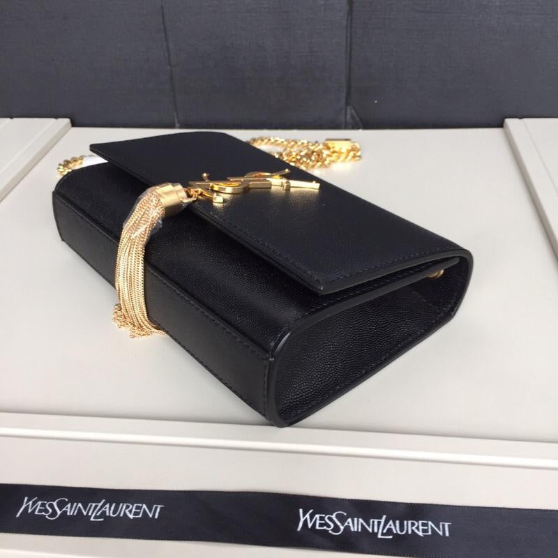 Amelia - YSL Bag - 2842