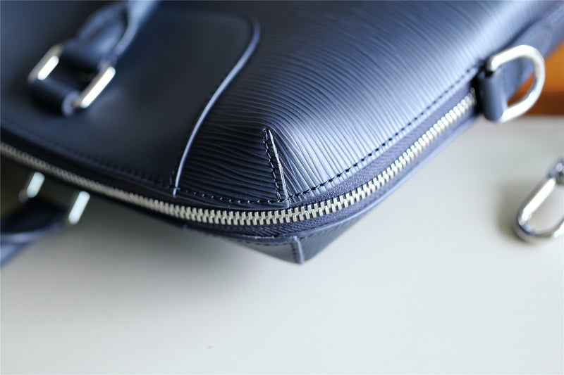 Fan Fashion Lu-Vi bags - 9851