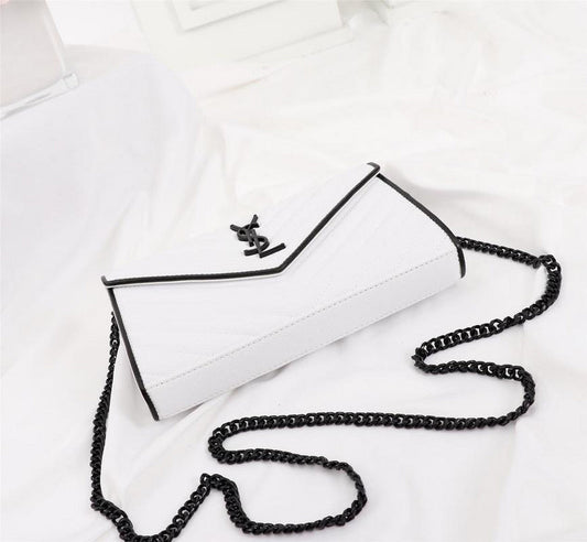 Amelia - YSL Bag - 2565