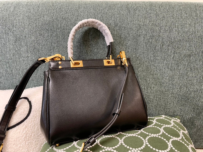 Amelia's Bag Gallery - VEL Bags - 1585