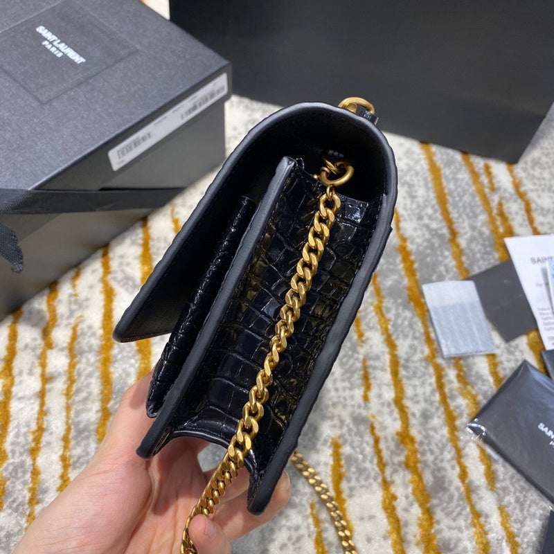 Amelia - YSL Bag - 3602