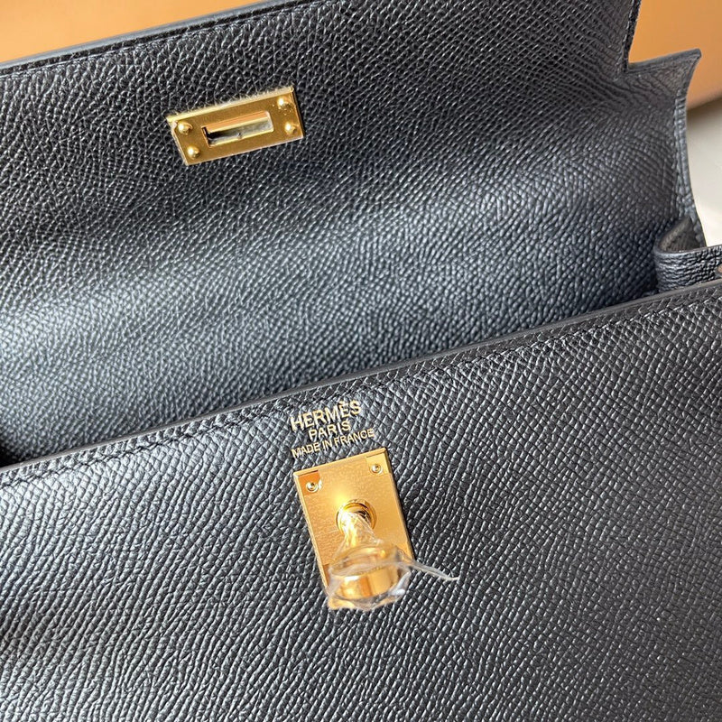 Amelia - HMS Bags - 1530