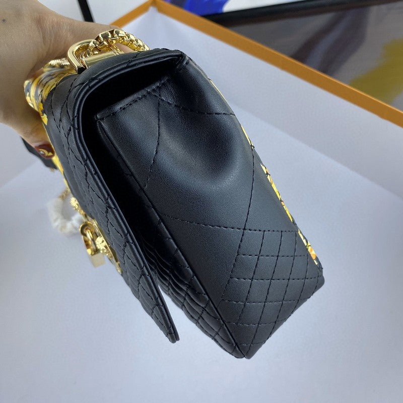 Amelia's Bag Gallery - VAR Bags - 324