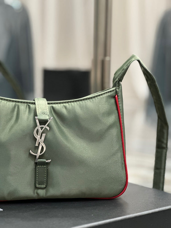 Amelia - YSL Bag - 1923