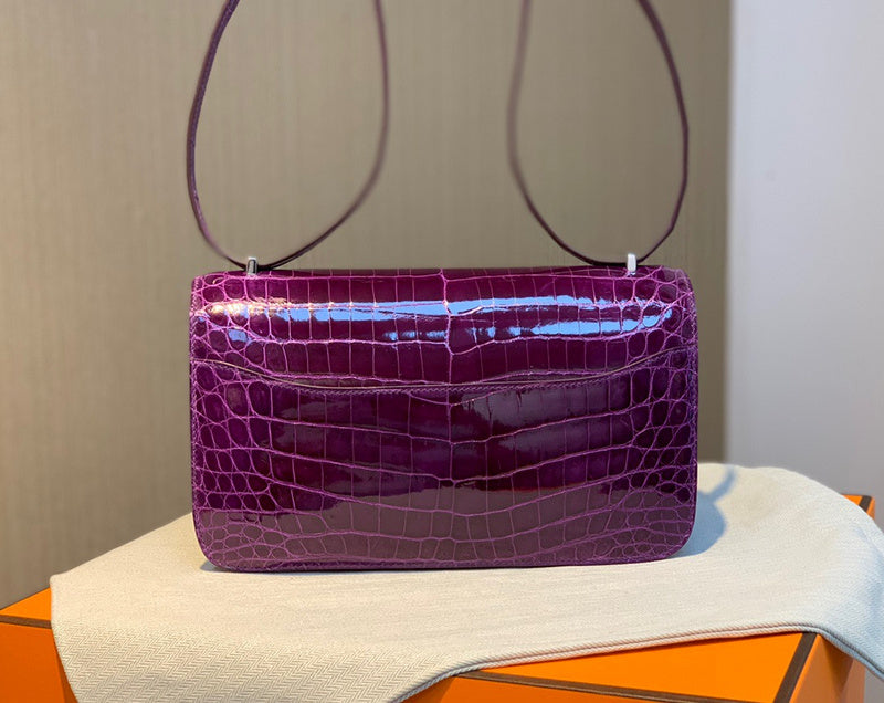 Amelia - HMS Bags - 1746