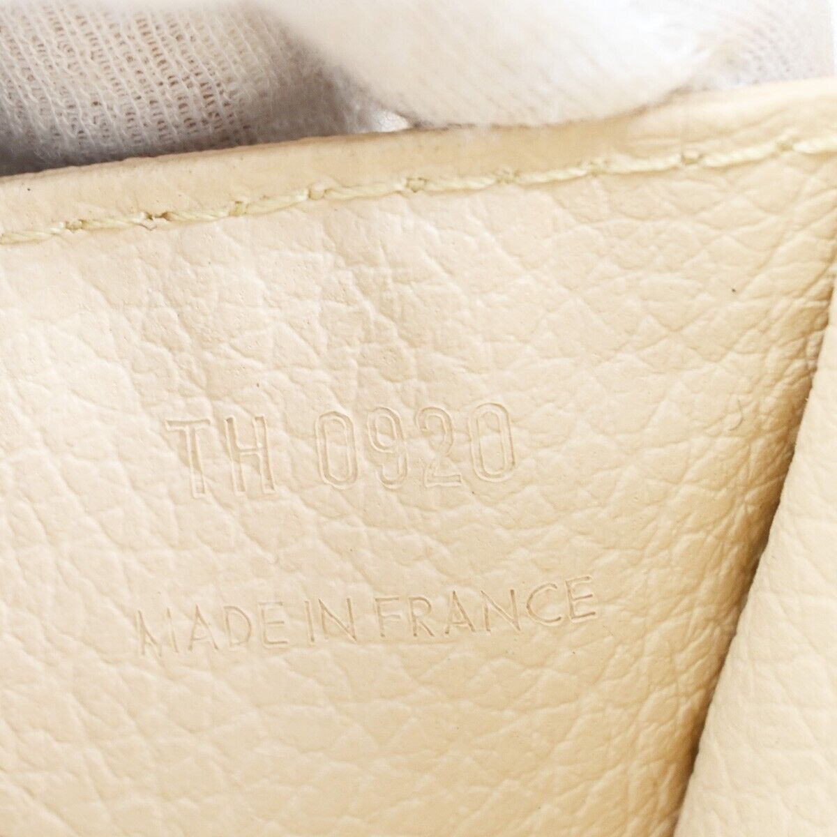 Louis Vuitton Trousse Toilette 28  Canvas Clutch Bag