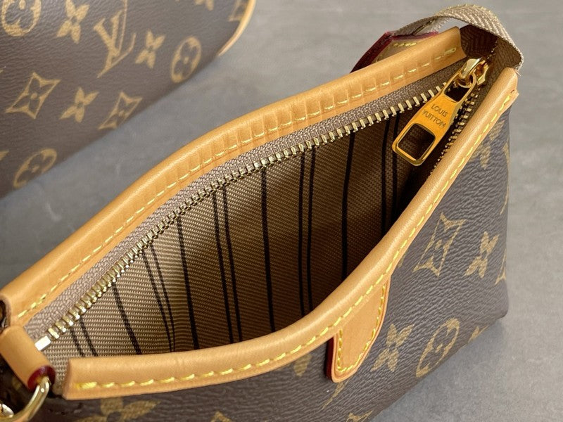 Fan Fashion Lu-Vi bags - 17220